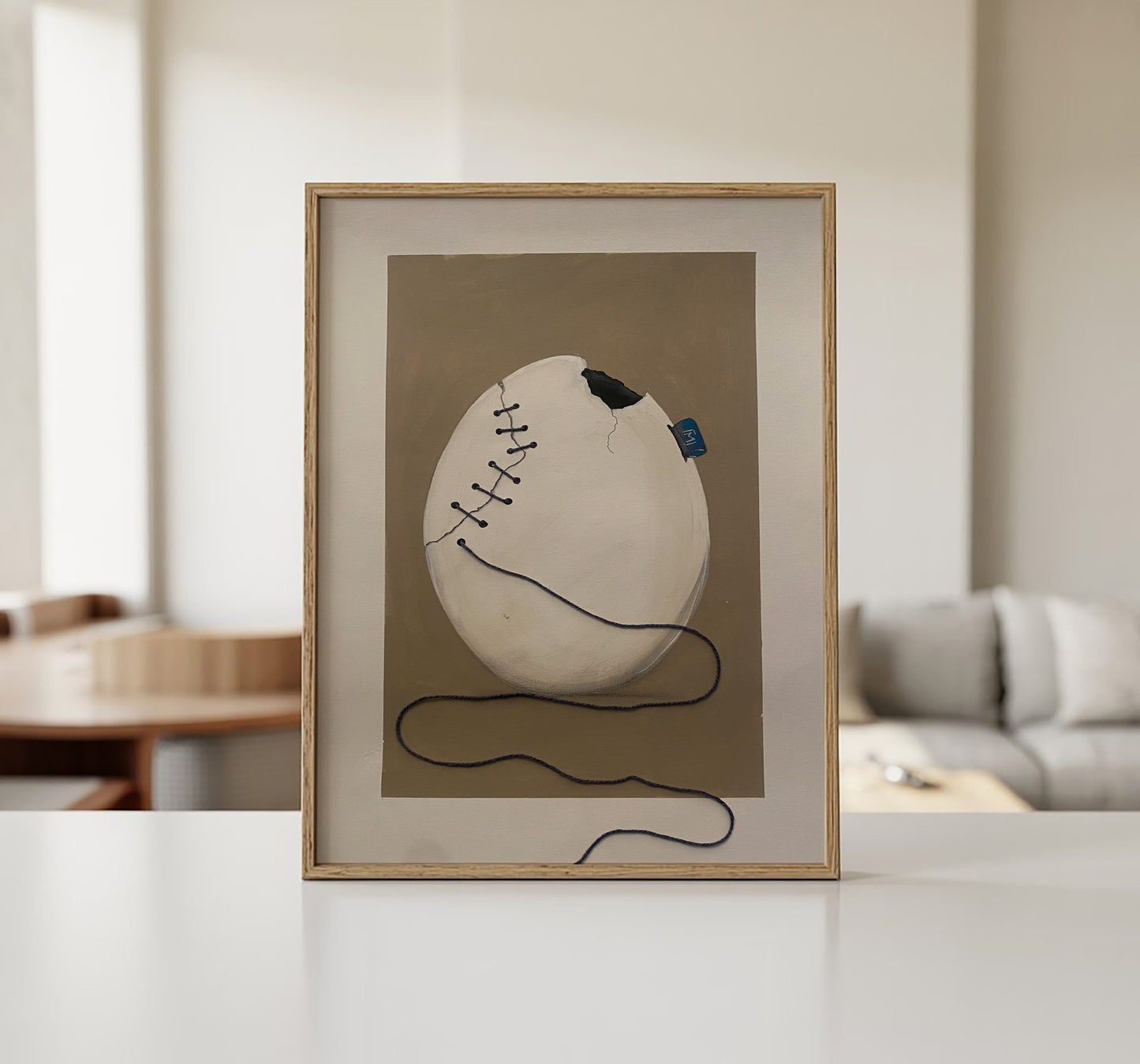 Originalt kunstværk Knækket Keld med syet tråd i træramme