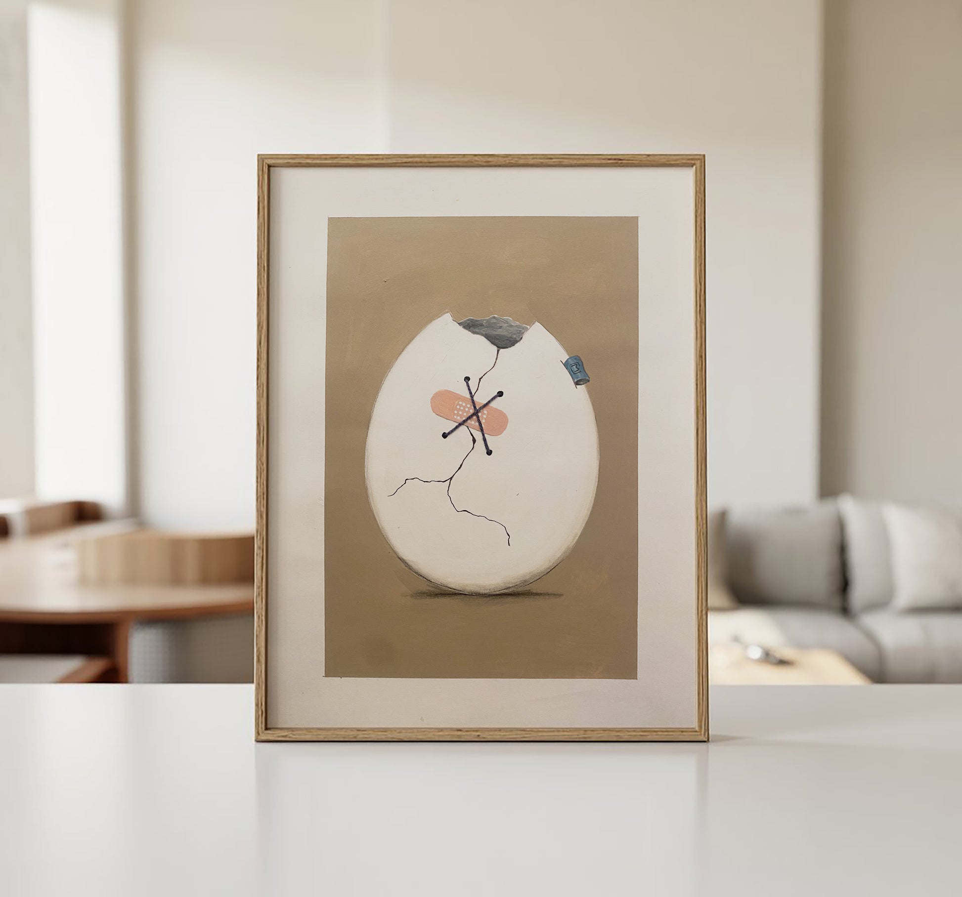 Plaster Per original kunst stående oprejst i minimalistisk interiør